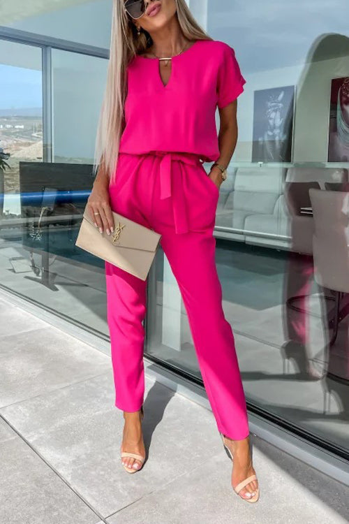 Valenzora | Elegant Keyhole Jumpsuit with Belt for Women