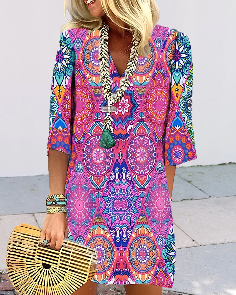 Valenzora | Dress with geometric print and 3/4 sleeves