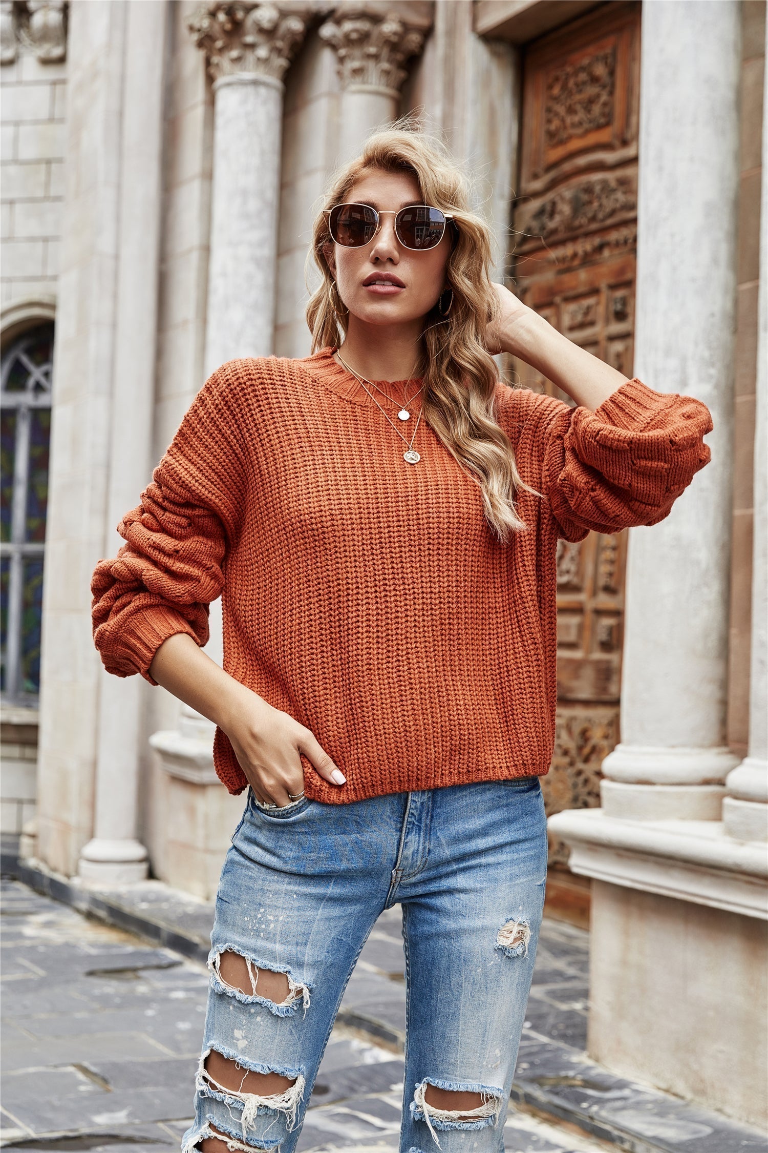 Valenzora Short Sweater Knitted Sweater