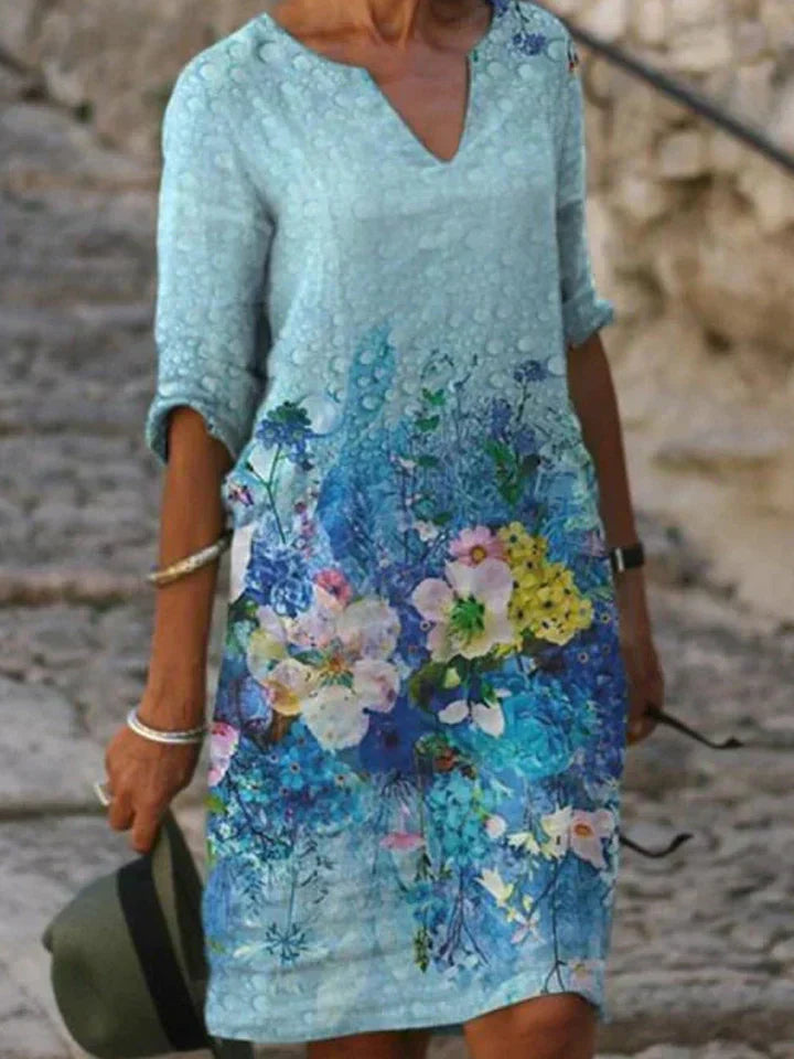 Valenzora | Printed midi dress with V-neck