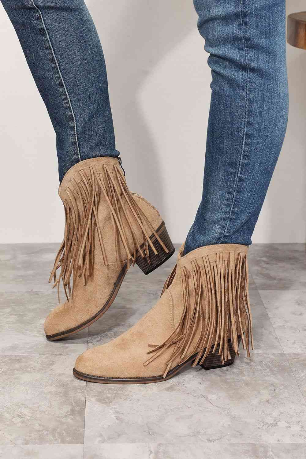 Valenzora | Legend women's fringe cowboy western ankle boots