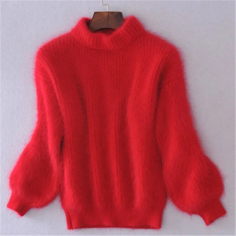 Valenzora | Vintage angora-style sweater: Loosely knitted and simple.