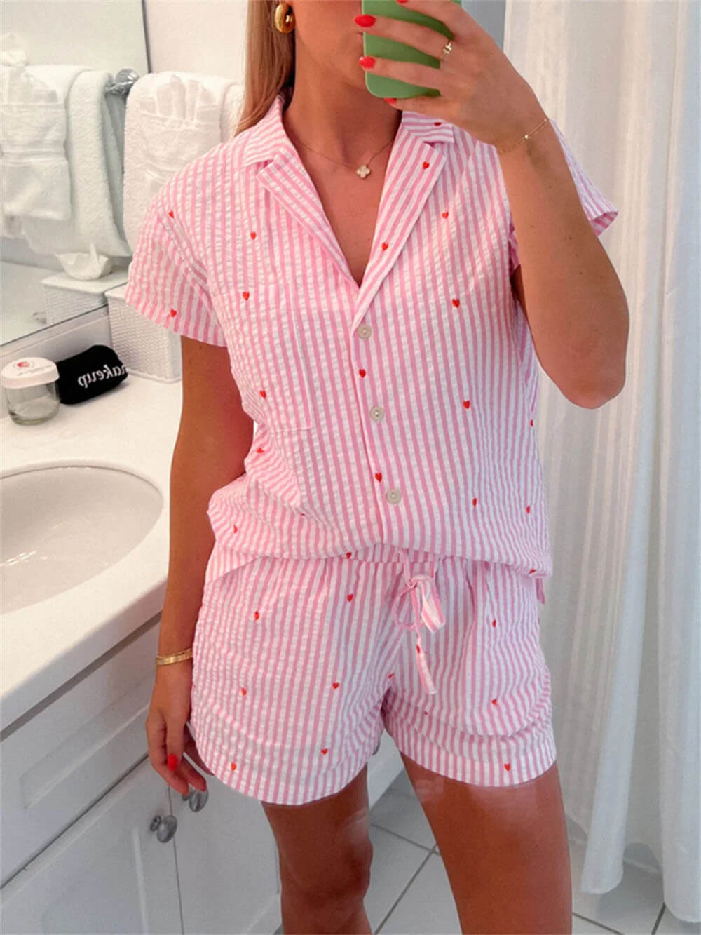 Valenzora | Zweiteiliges Pyjama-Set mit Hemd und Shorts mit Gummibund
