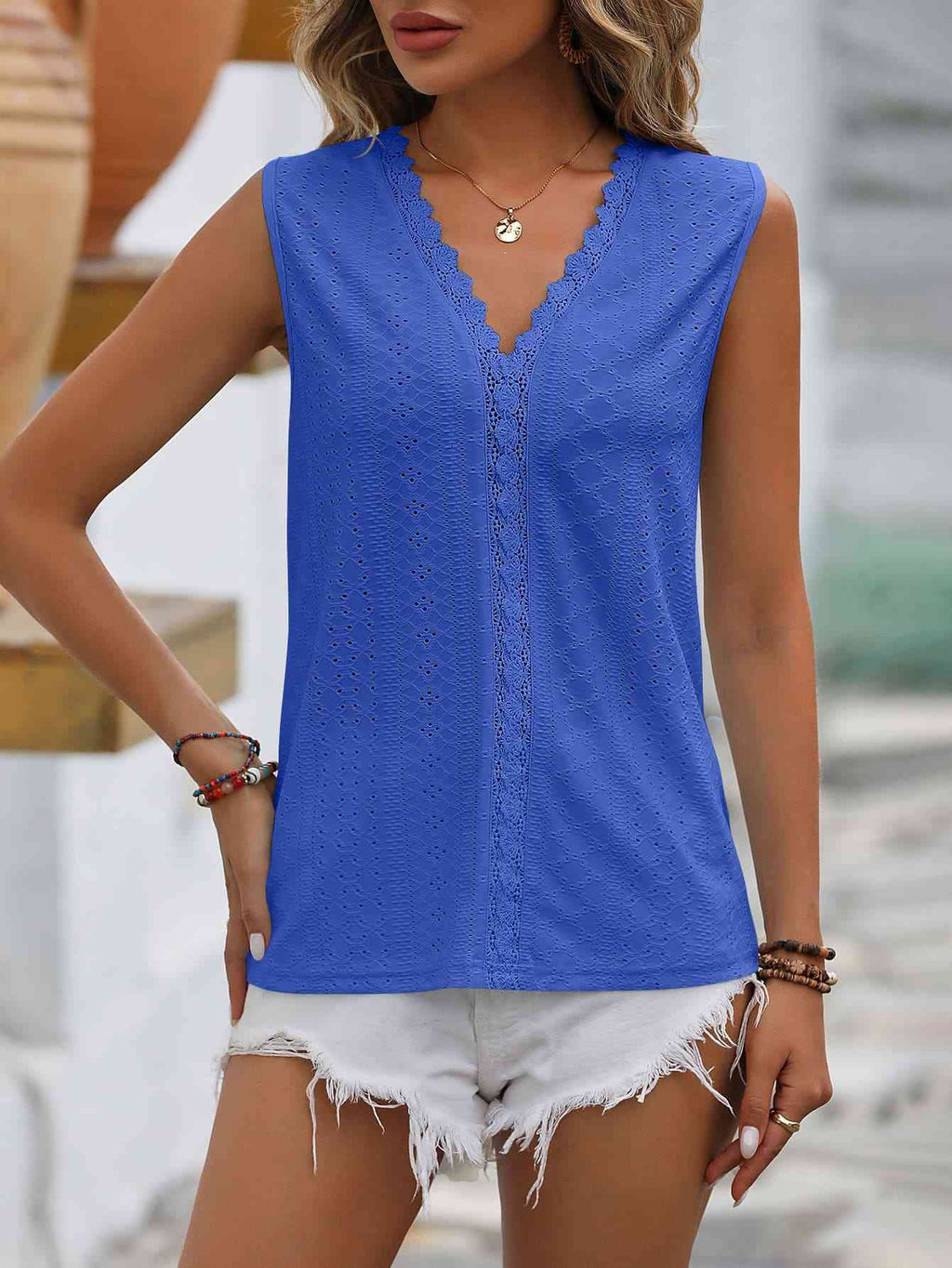Valenzora | Split Lace V-Neck Sleeveless Shirt