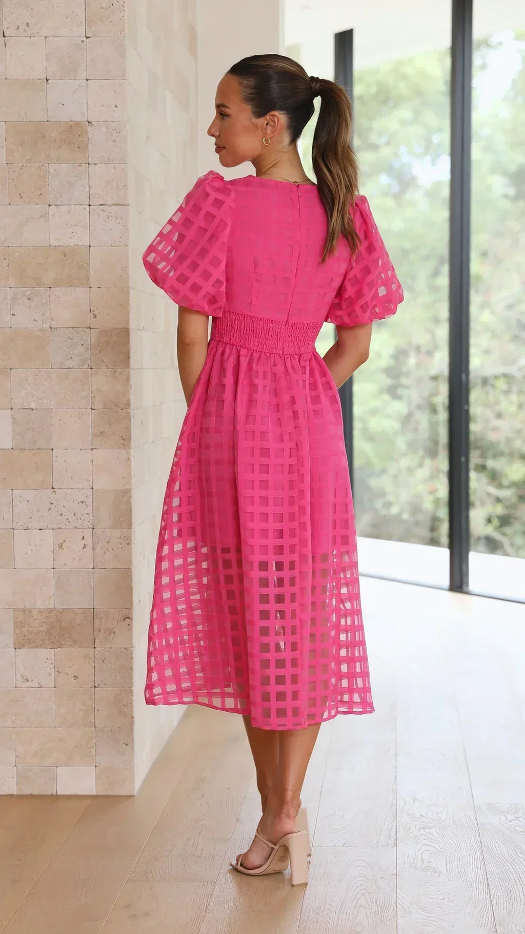 Valenzora | Puff Sleeve Midi Dress