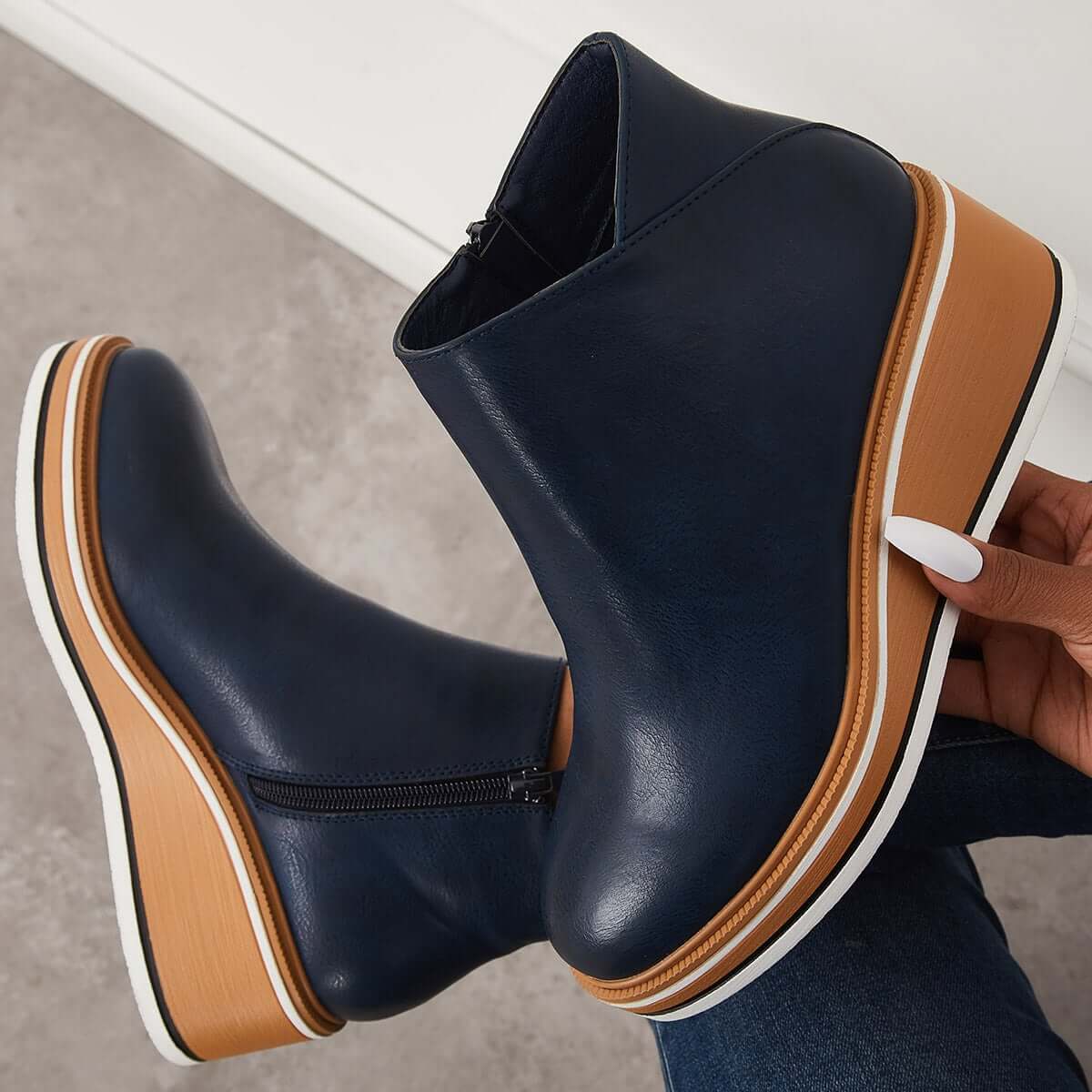Valenzora – Stylische Stiefeletten mit Reißverschluss und Plateau