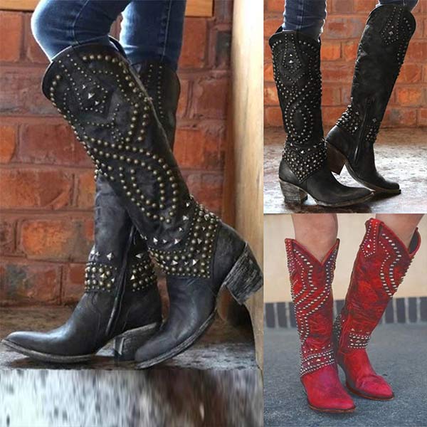 Lilybell - Hohe Stiefel mit Metallnieten und Cut-out-Absatz