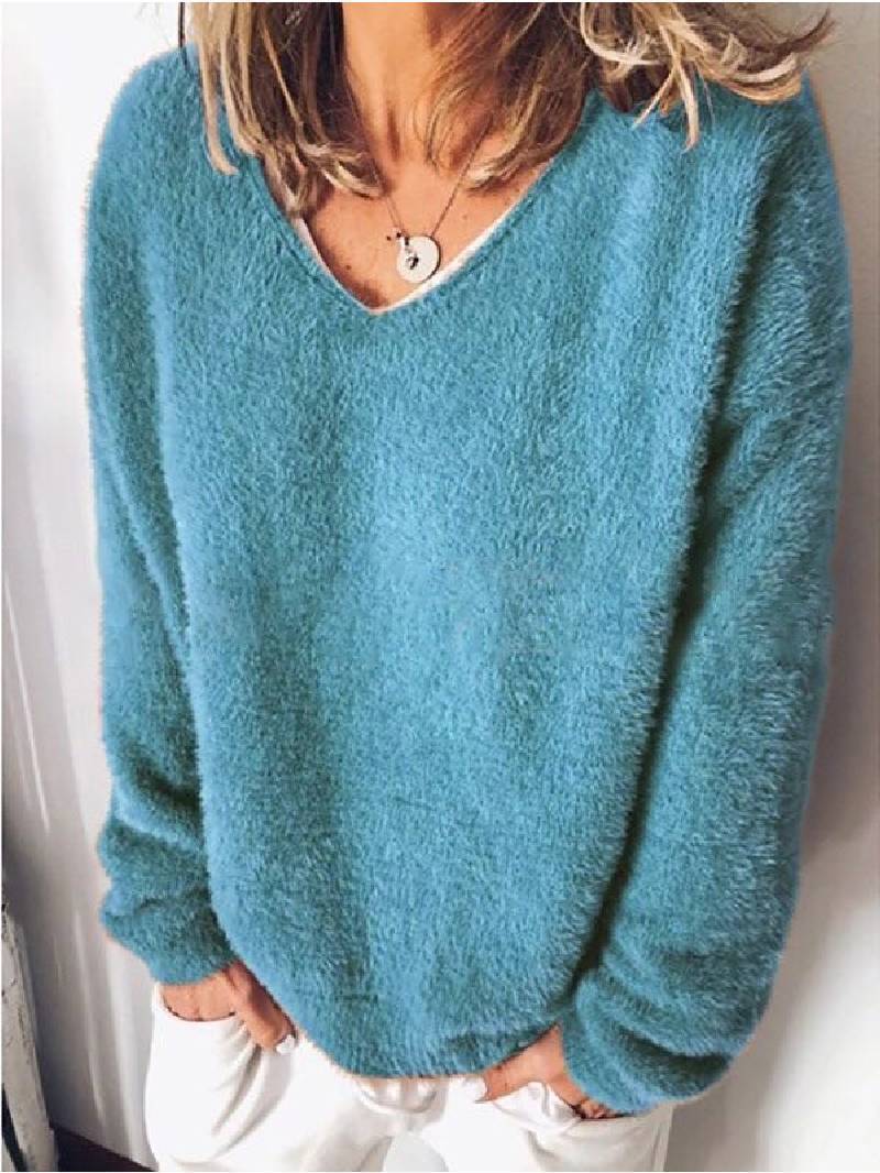 Valenzora - V-neck cuddly plush sweater