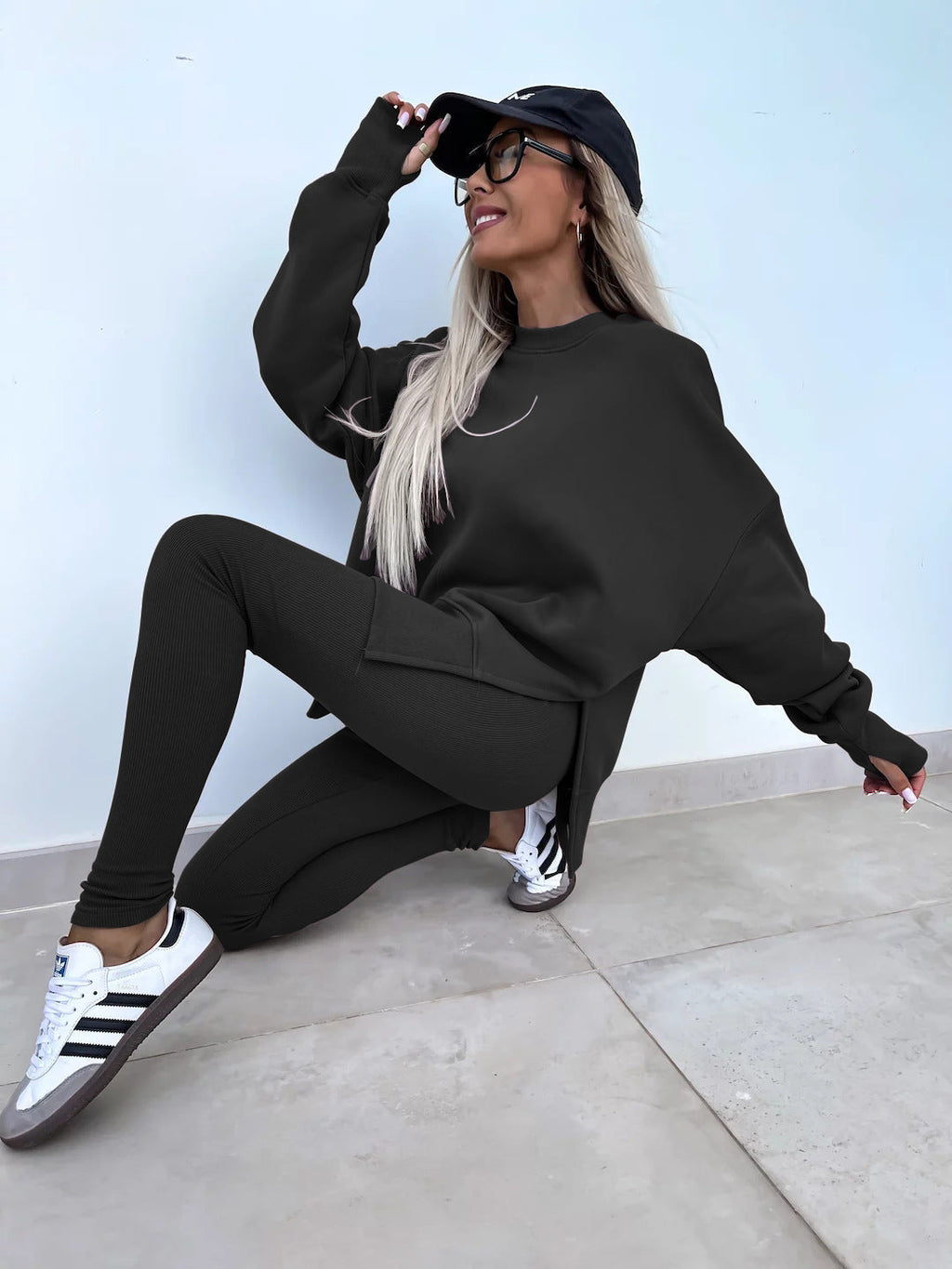 Valenzora | Women's Relaxed Style Suit with Long Sleeves – Winter Set