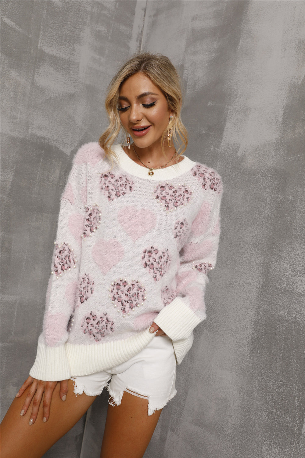 Valenzora Pearl Love Pattern Plus Size Sweater