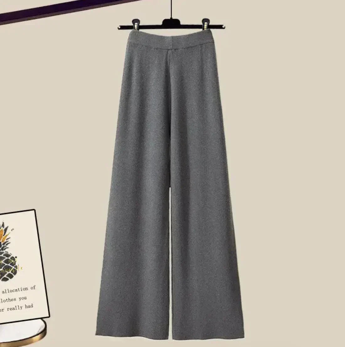Valenzora | Comfortable three-piece set with long sleeves
