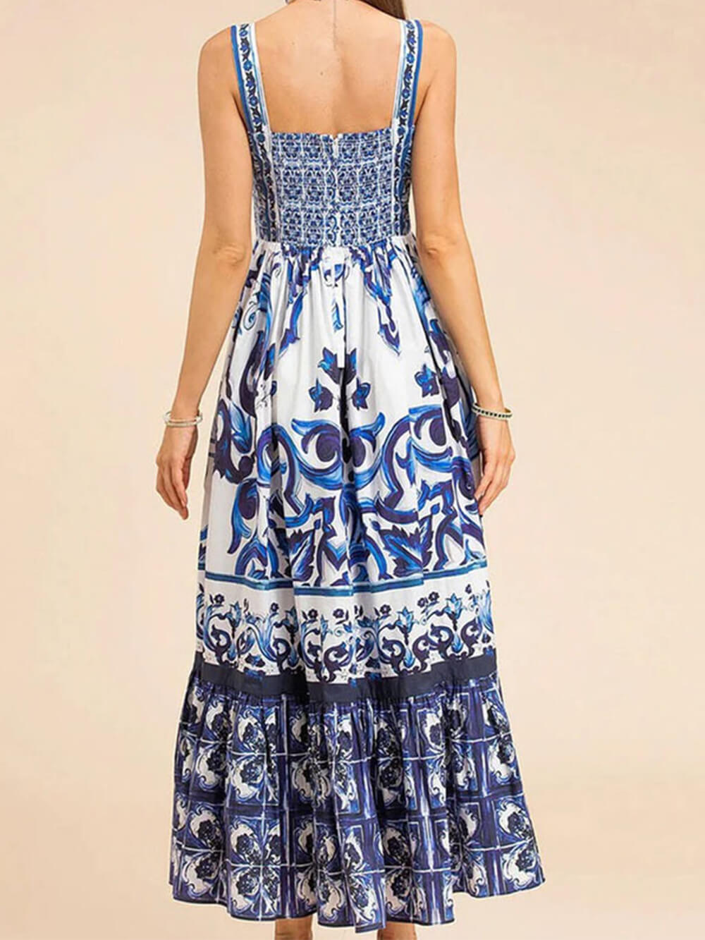 Valenzora | Elegantes geblümtes Midikleid