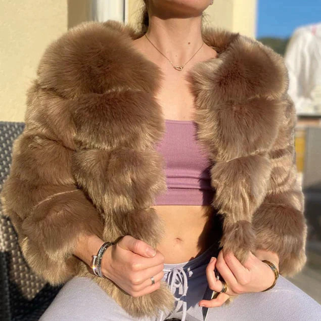 Valenzora | Elegante Pelzjacke