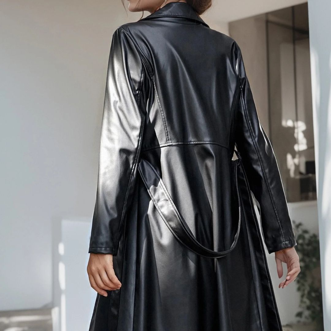 Valenzora | Trenchcoat aus Kunstleder mit Gürtel