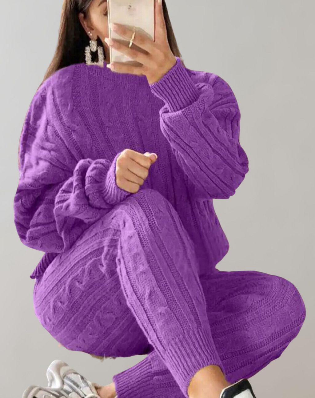 Valenzora - Knitted Shoulder and Trousers Set