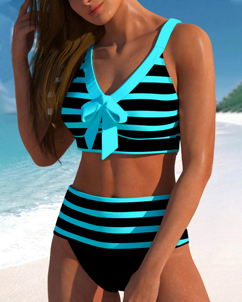 Valenzora | Elegant, colorful summer bikini