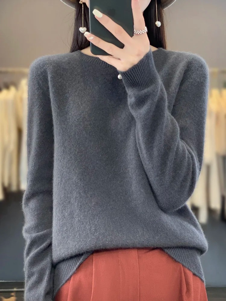 Valenzora | Women's Cashmere Sweater, Round Neck, Soft and Elegant Knit Sweater