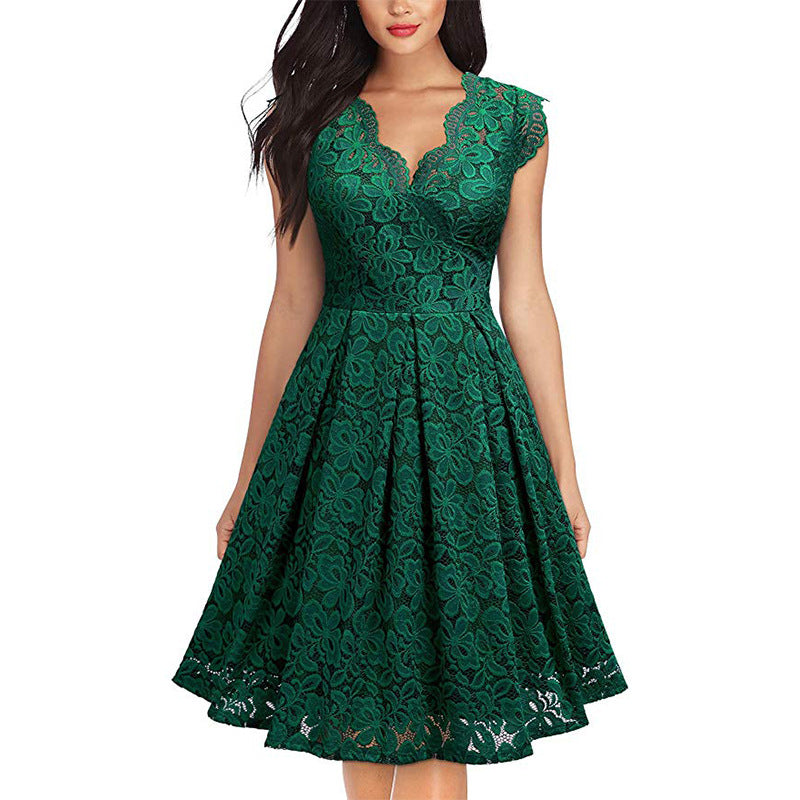 Women's lace dress with V-neck and flared skirt, size
