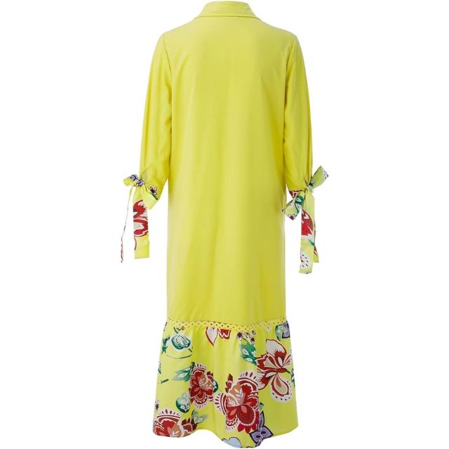 Valenzora | Maxi dress with button placket and floral pattern at the hem