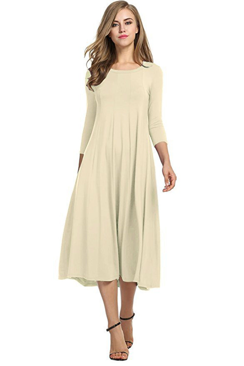 Valenzora | Midi-Kleid mit eckigem Ausschnitt und 3/4-Ärmeln in Unifarbe