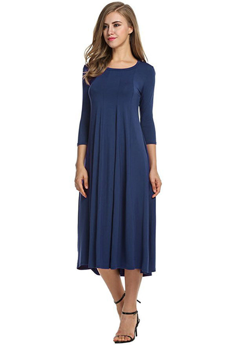 Valenzora | Midi-Kleid mit eckigem Ausschnitt und 3/4-Ärmeln in Unifarbe
