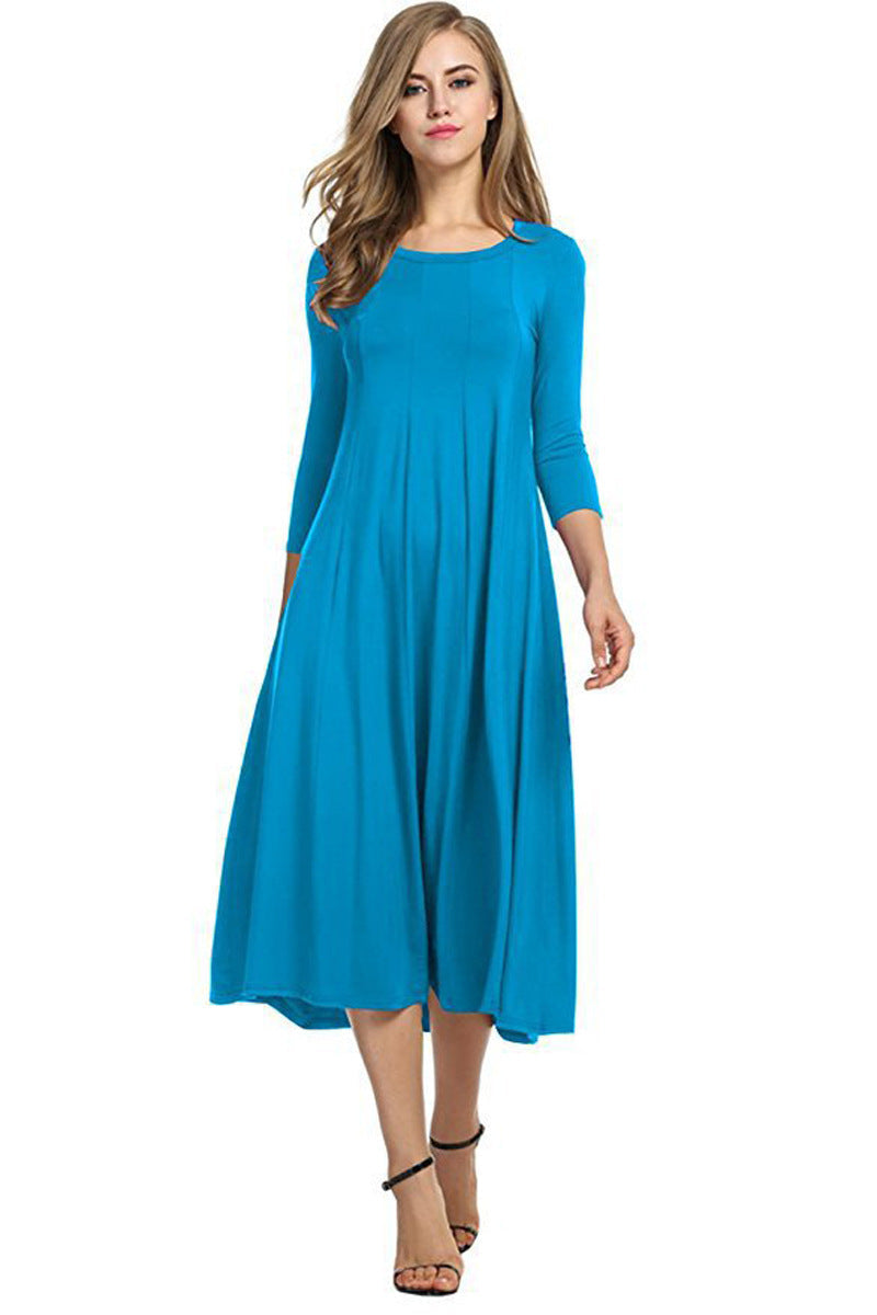 Valenzora | Midi-Kleid mit eckigem Ausschnitt und 3/4-Ärmeln in Unifarbe