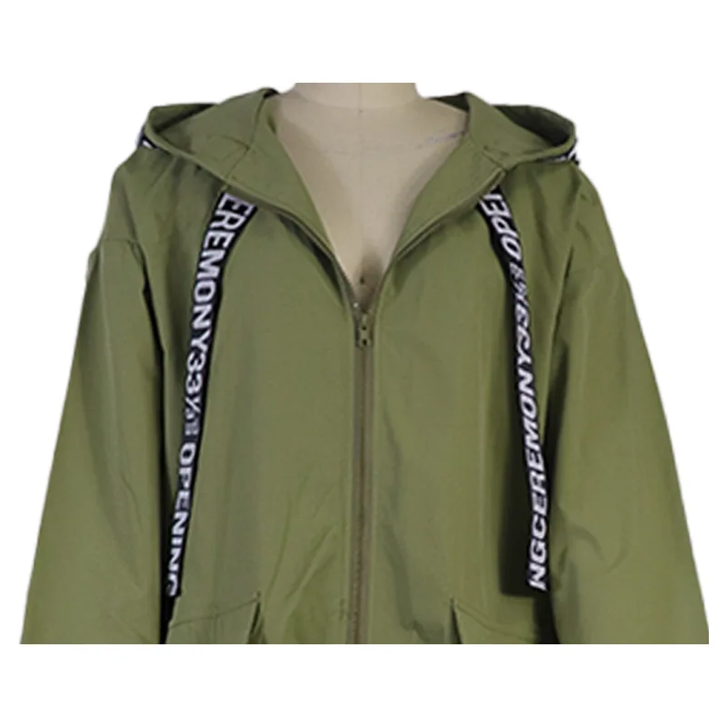 Valenzora | Lässiger Damen-Trenchcoat mit grafischen Details und Vordertaschen