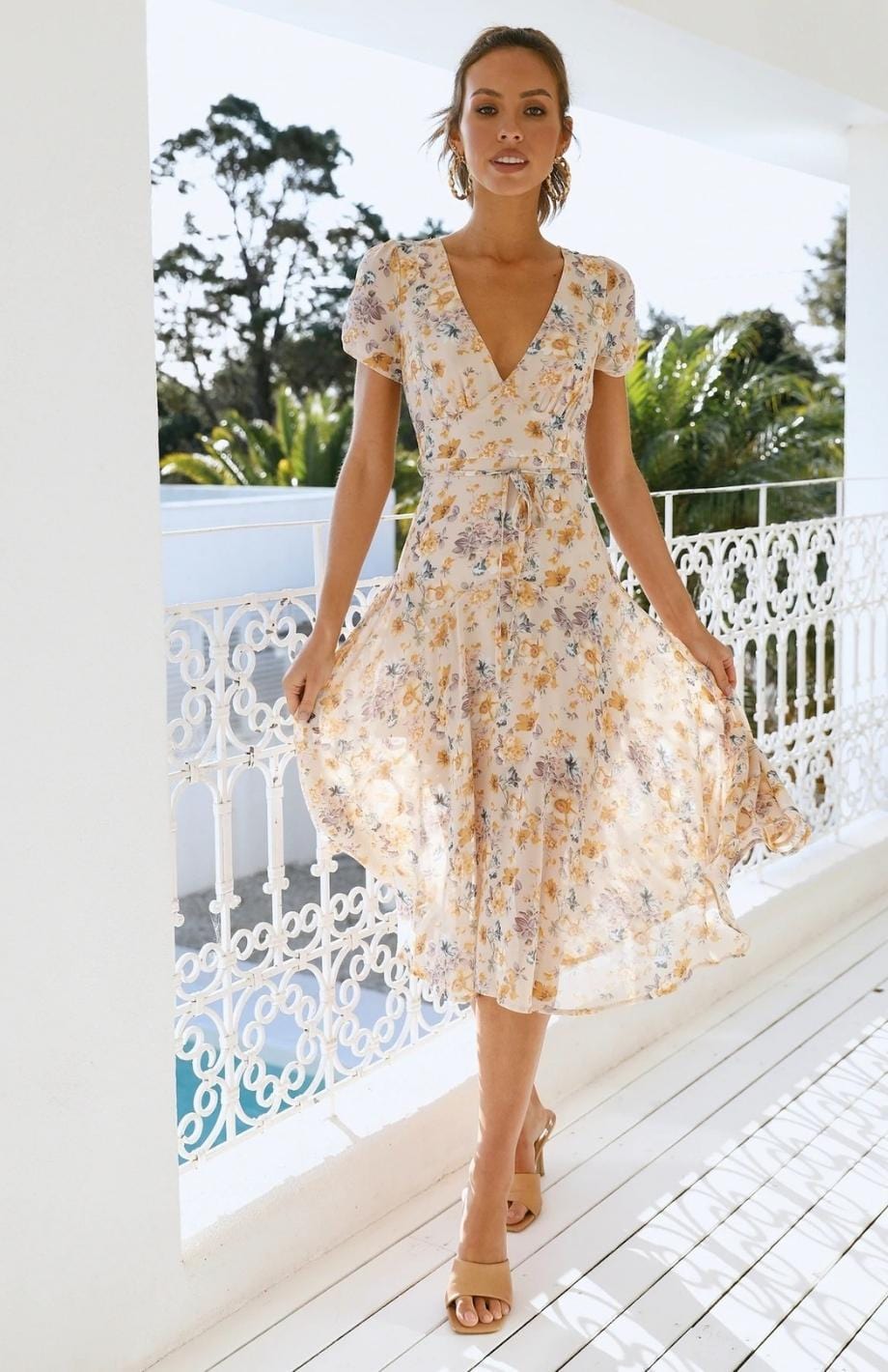 Valenzora | Midi-length dress, ideal for spring and everyday wear