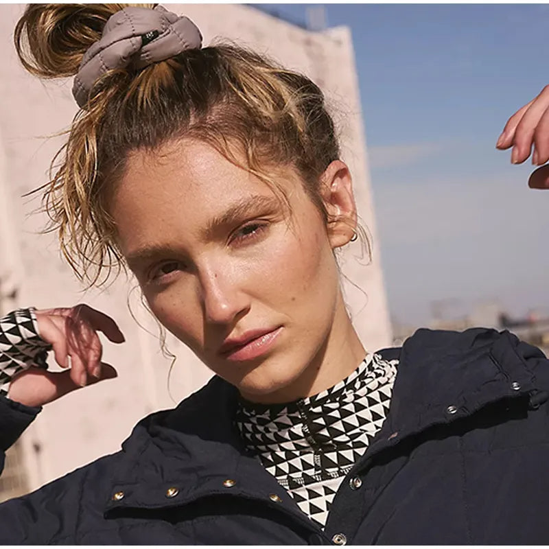 Valenzora | Casual, thin, but warm jacket and sweater for women