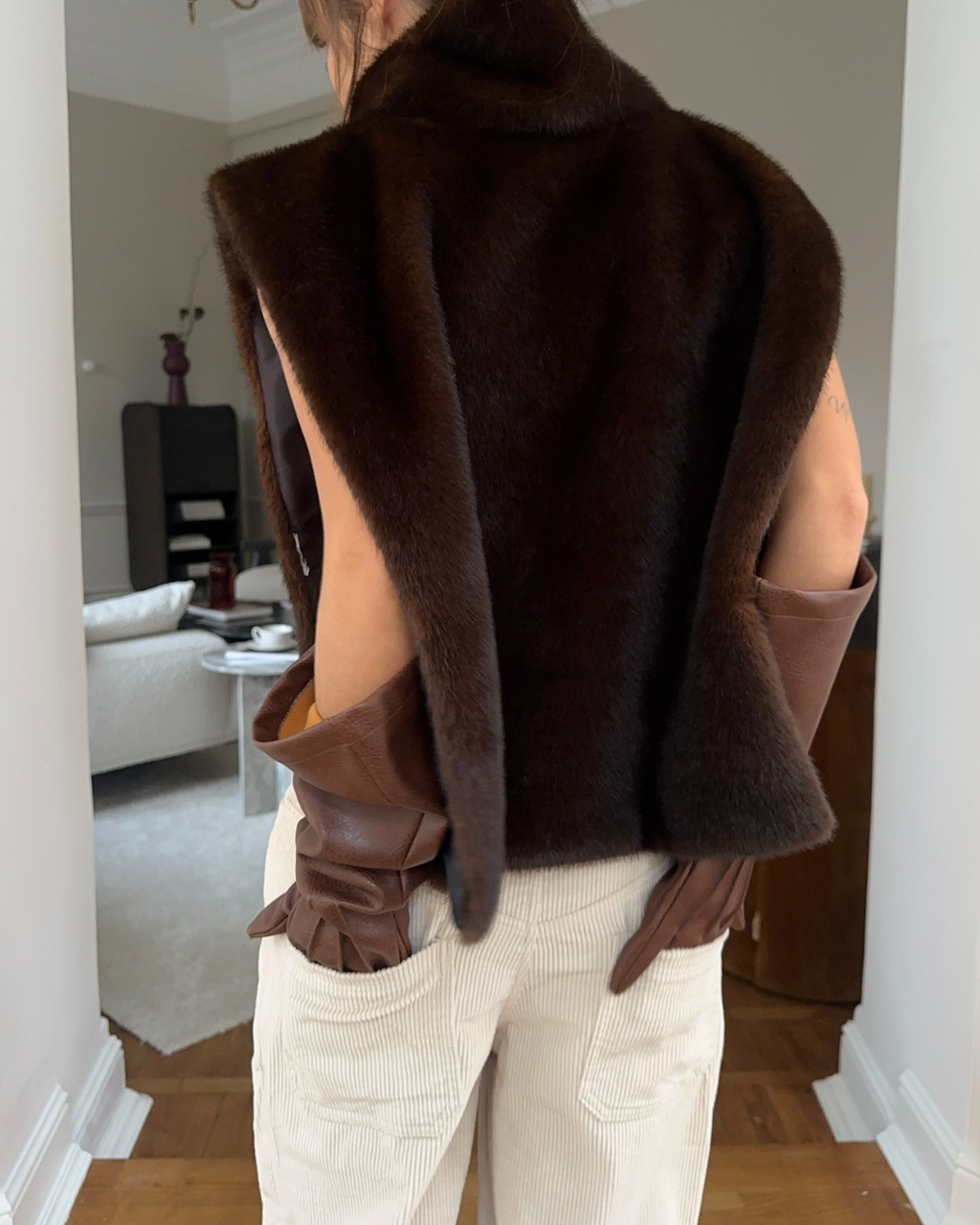 Valenzora | Fur roll-neck vest - Women's - Soft and elegant with a luxurious look
