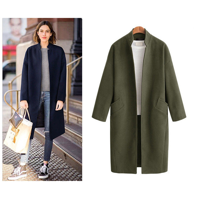 Women's elegant long jacket with a casual collar and practical pockets, size