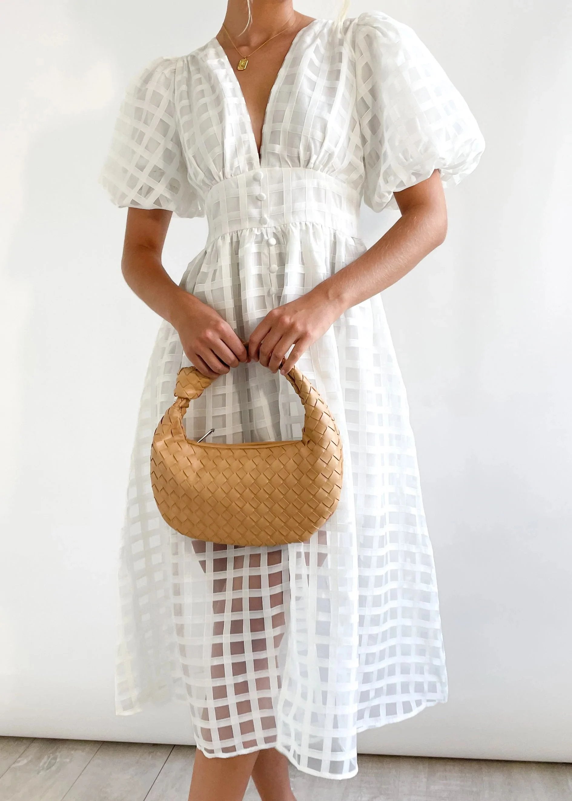 Valenzora | Midi dress with puff sleeves