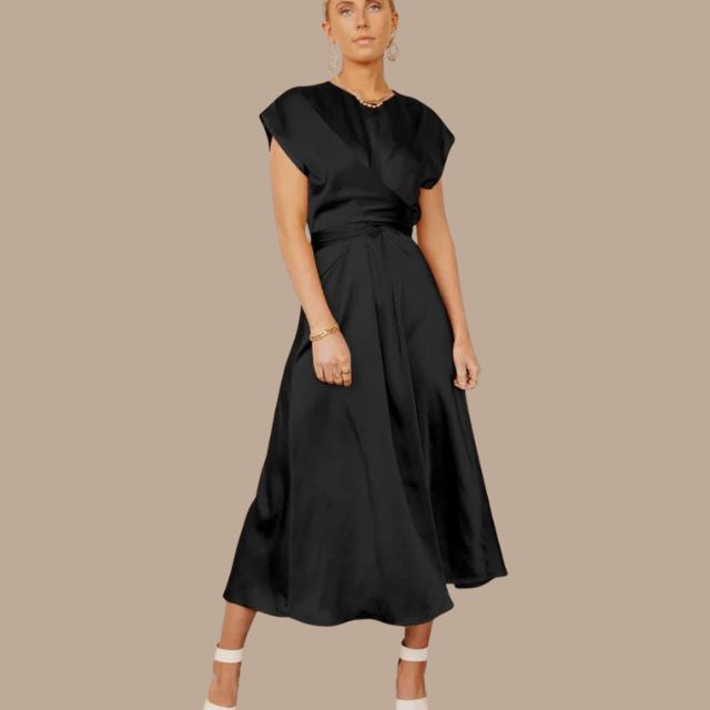 Valenzora | Wickel-Midikleid mit Flügelärmeln