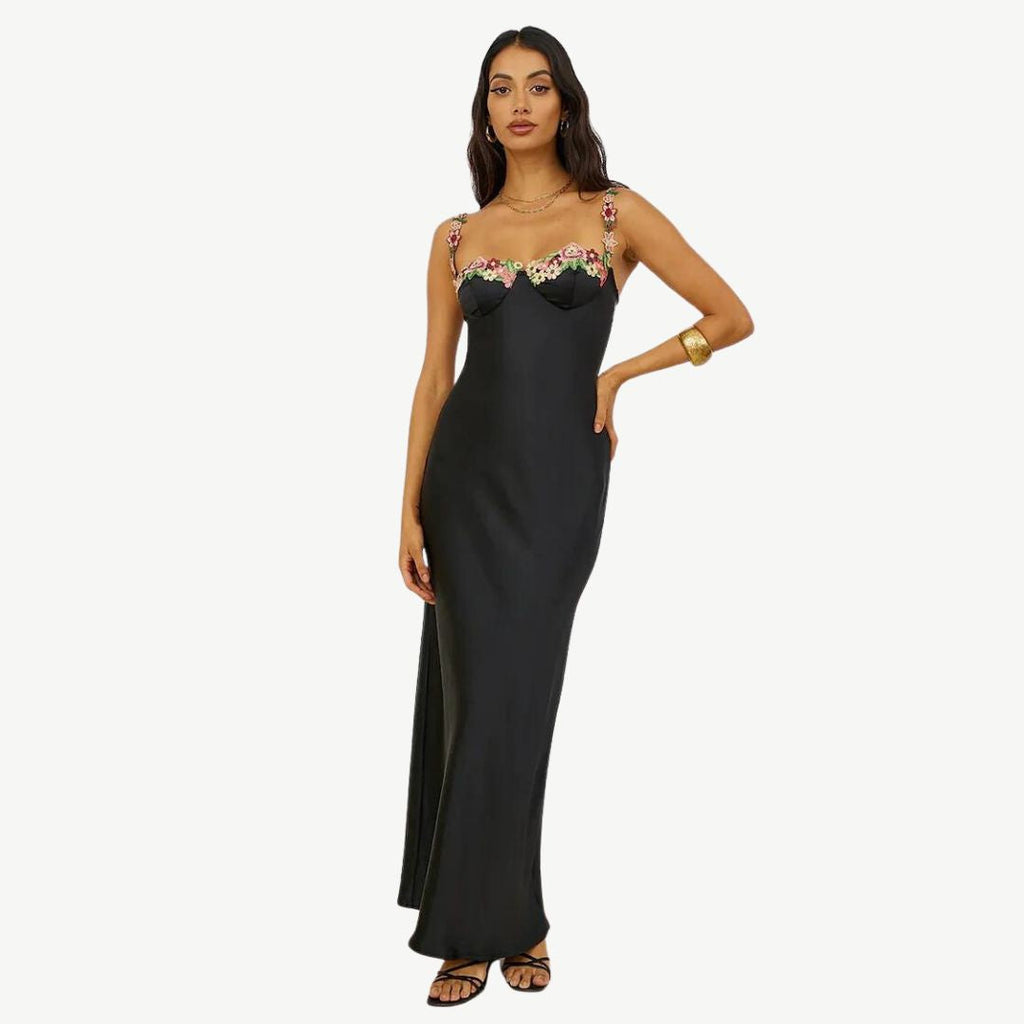 Valenzora | Embroidered satin dress