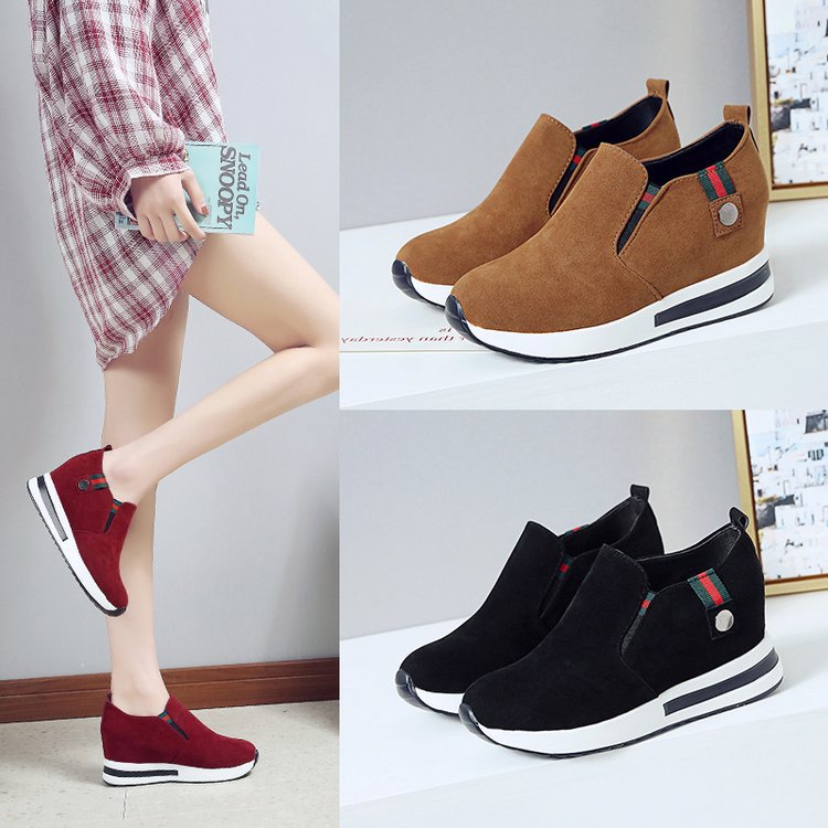 Damen-Keil-Sneaker mit modernem Slip-on-Design und bequemer Sohle, Größe S