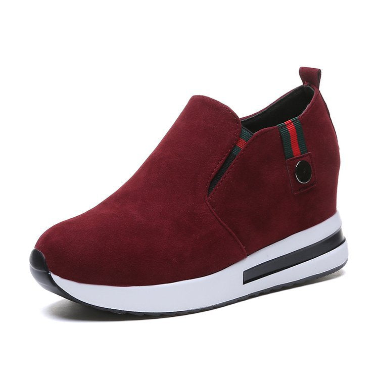 Damen-Keil-Sneaker mit modernem Slip-on-Design und bequemer Sohle, Größe S