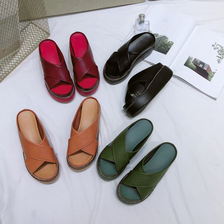 Women's Comfortable Platform Mules with Elegant Crossover Design Valenzora