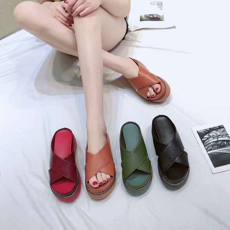 Women's Comfortable Platform Mules with Elegant Crossover Design Valenzora