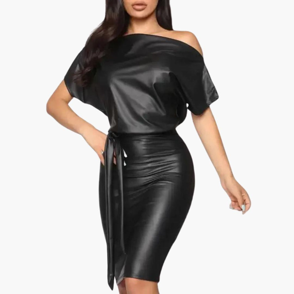 Valenzora | Schulterfreies Kunstleder-Kleid
