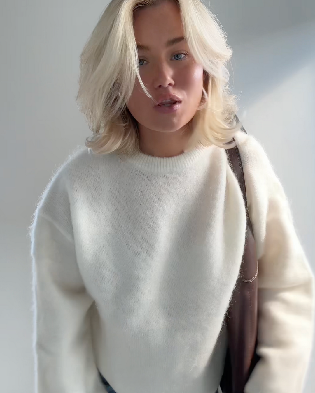 Valenzora | Mohair blend pullover with round neck