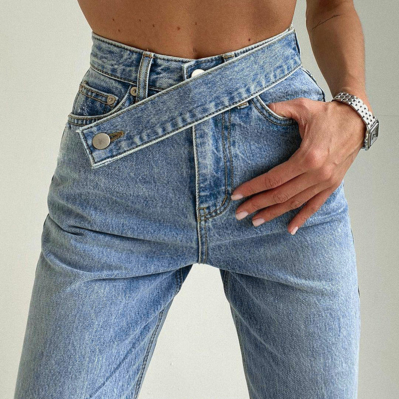 Valenzora Jeans mit irregular Belt im Distressed-Look