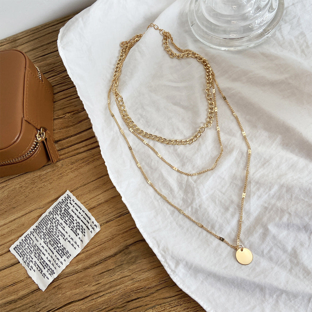 Valenzora | 3 necklaces in a set