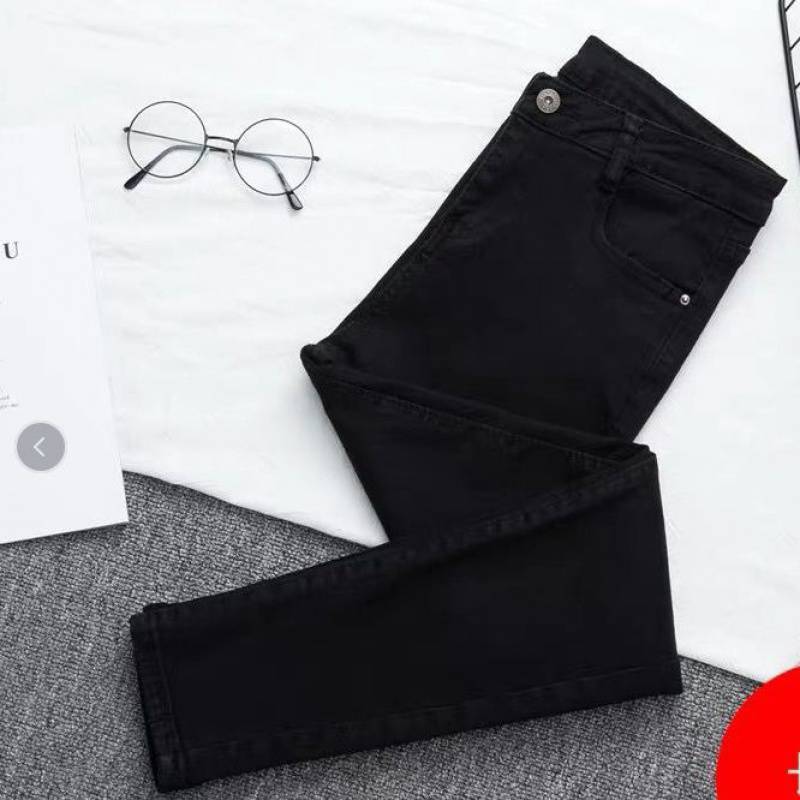Valenzora – Hoch geschnittene Jeans in großen Größen