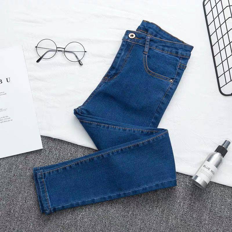 Valenzora – Hoch geschnittene Jeans in großen Größen