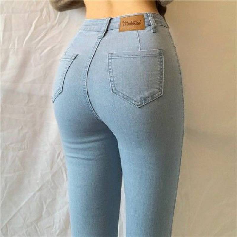 Valenzora – Hoch geschnittene Jeans in großen Größen