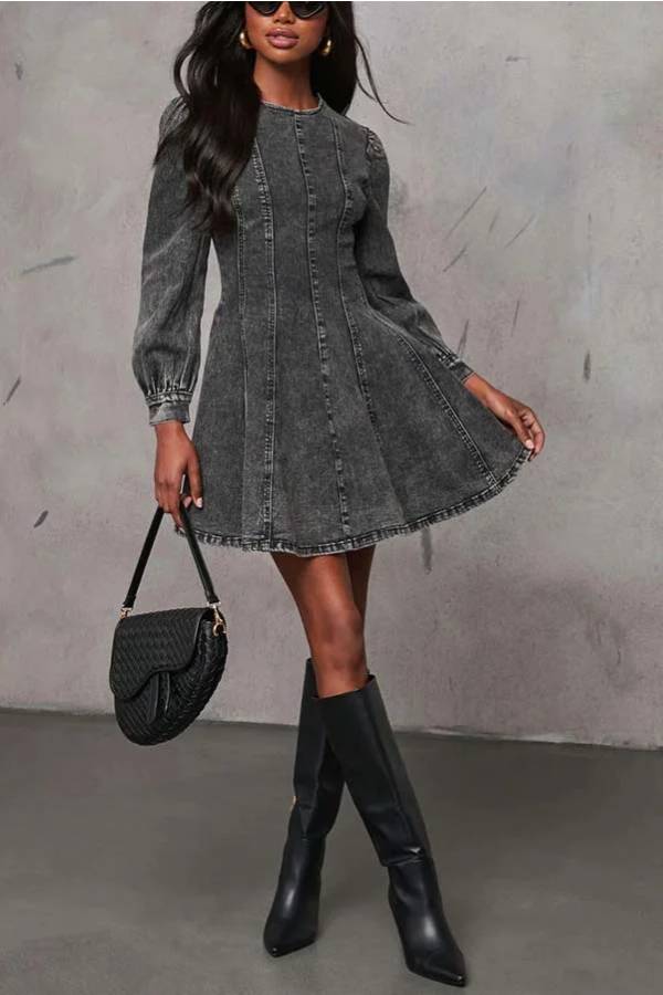 Valenzora | Fade Into You Denim Princess Line Mini-Stretchkleid mit ausgestelltem Rock und Reißverschluss hinten