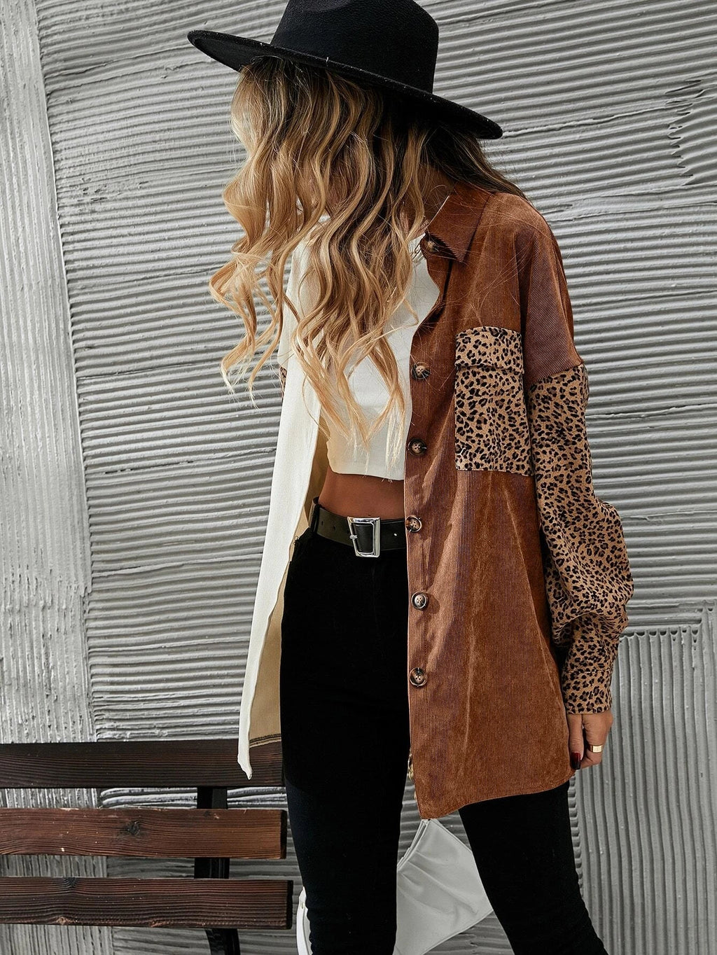 Valenzora | Corduroy Jacket