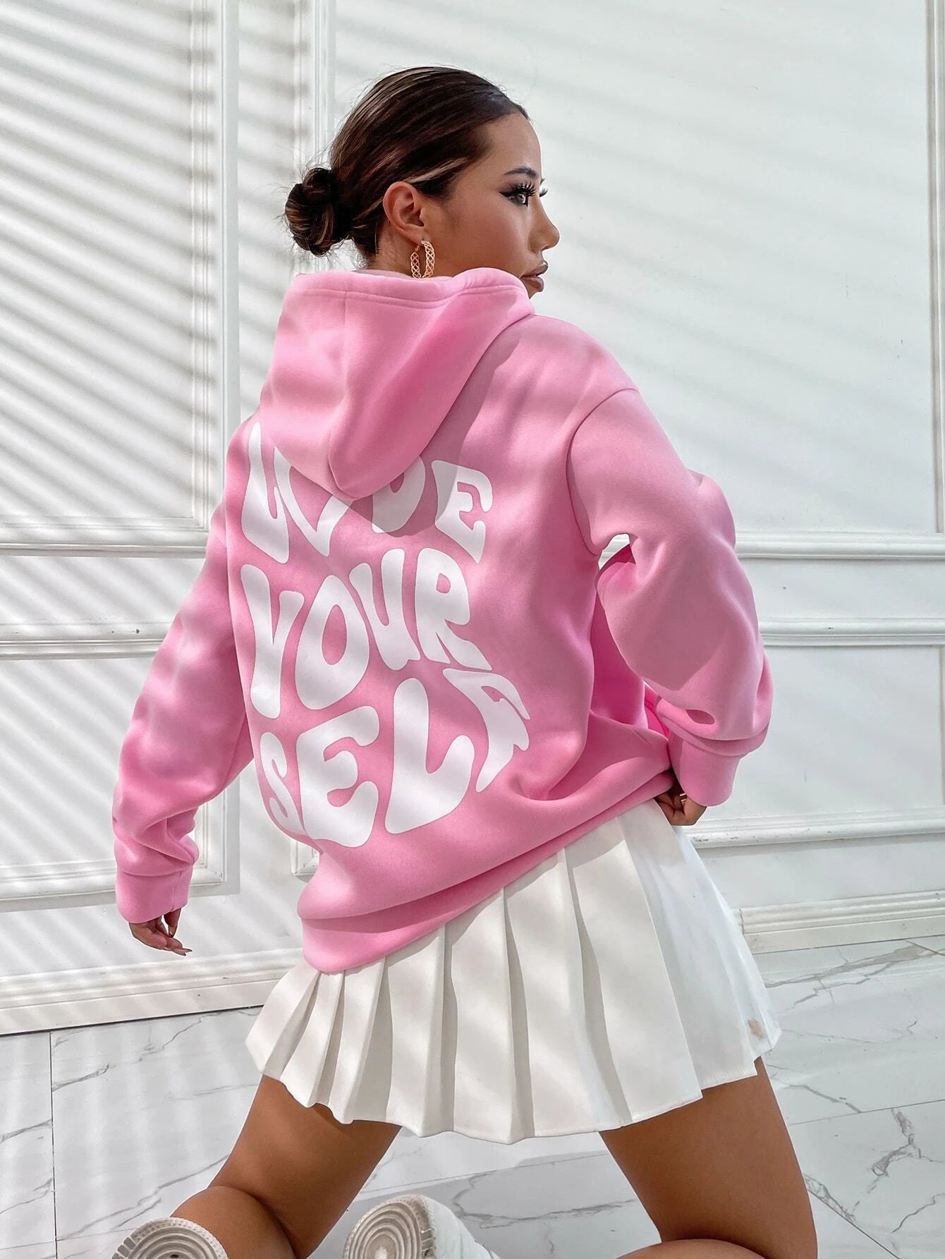 Valenzora | Casual Oversized Hoodie with "Love"