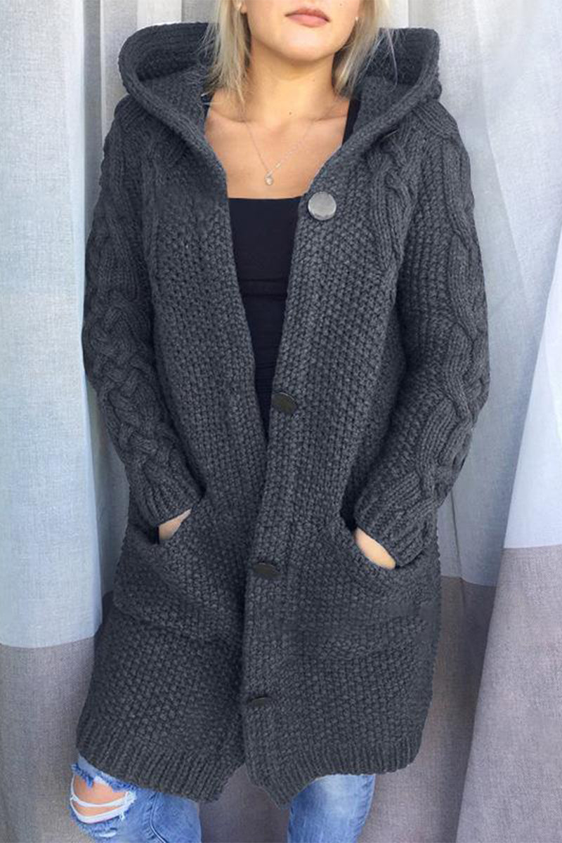 Valenzora | Fashionable and minimalist cardigan