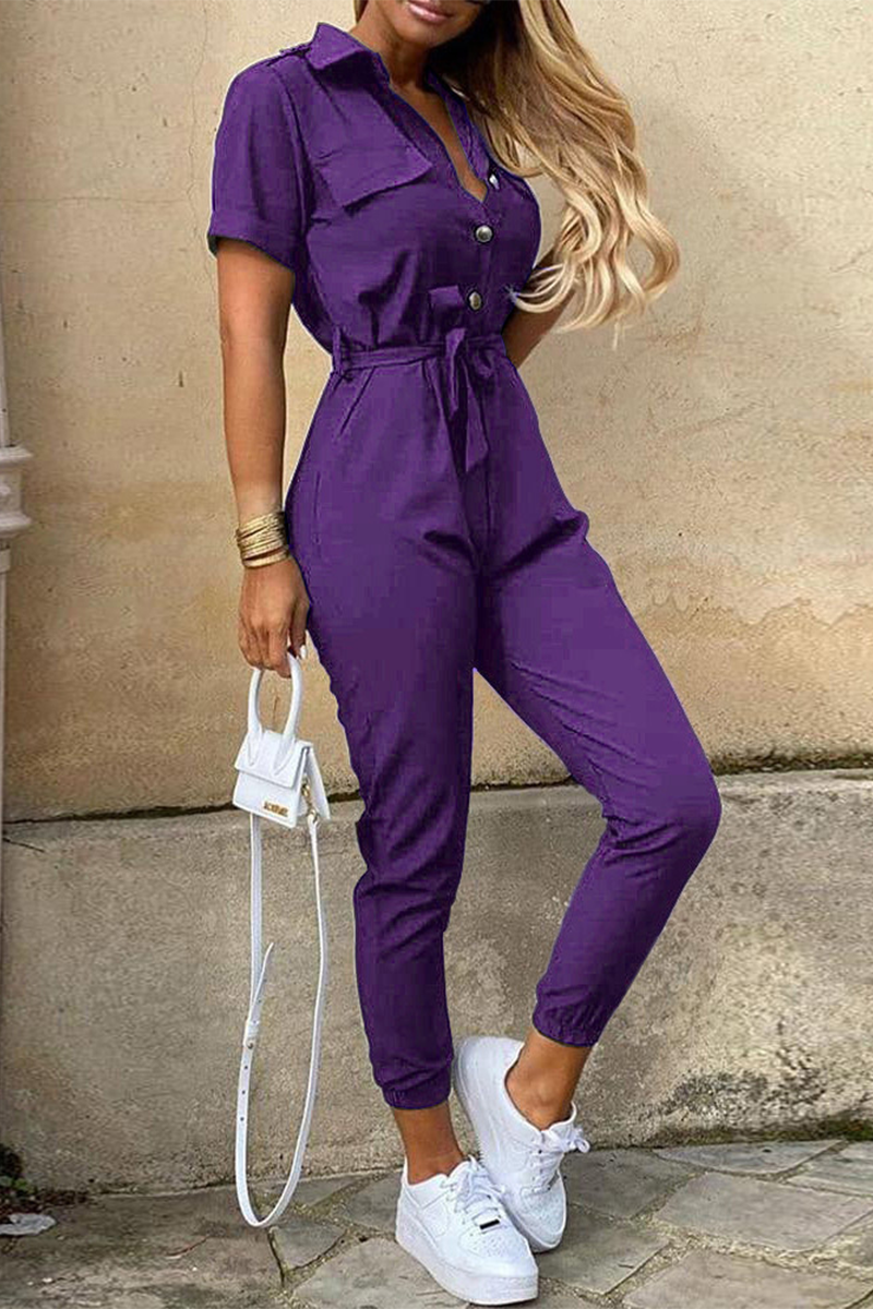 Valenzora | Lässiger einfarbiger Jumpsuit mit Gürtel und Umlegekragen